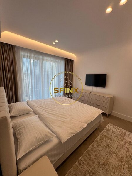 Cortina126, de inchiriat apartament cu 3 camere.