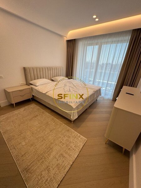 Cortina126, de inchiriat apartament cu 3 camere.